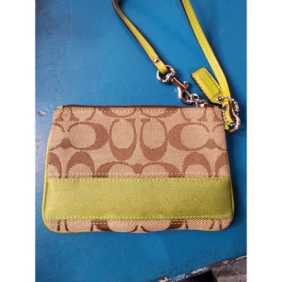 Coach Small Wristlet Wallet Green Tan Logo Women's 4" Tall 6" Wide - Picture 2 of 5